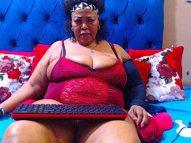 Ebonycandy10 webcam