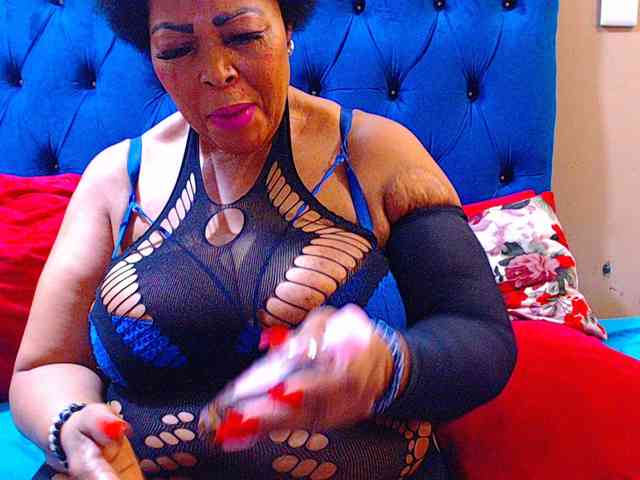 Ebonycandy10 webcam