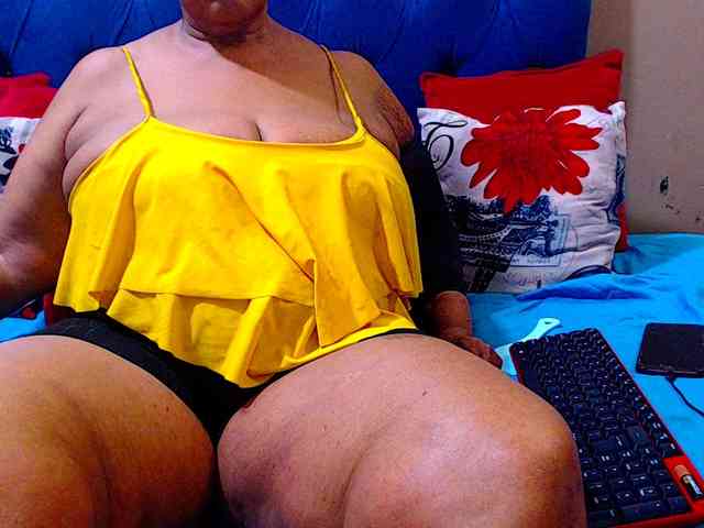 Ebonycandy10 webcam