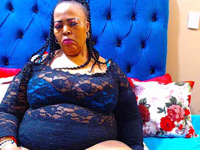 Ebonycandy10 webcam