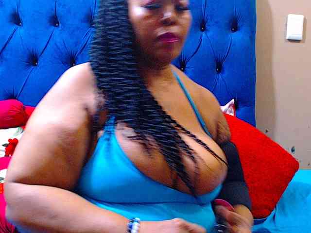 Ebonycandy10 webcam