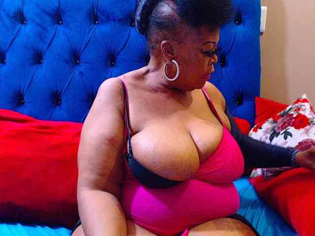 Ebonycandy10 webcam