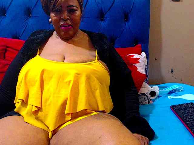 Ebonycandy10