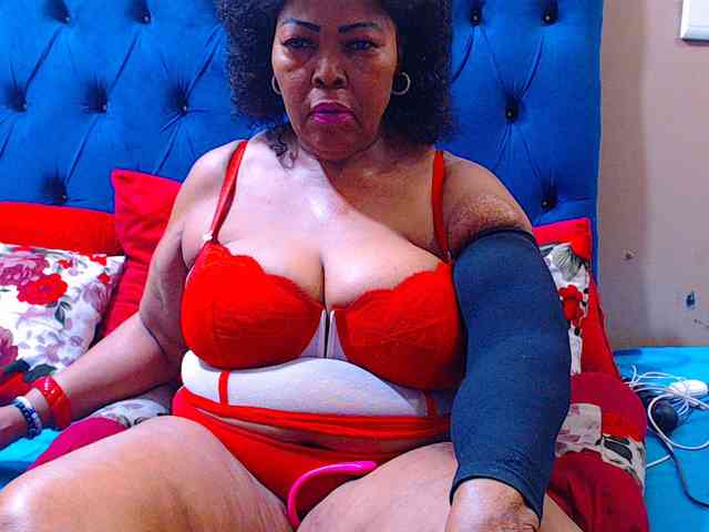 Ebonycandy10 webcam