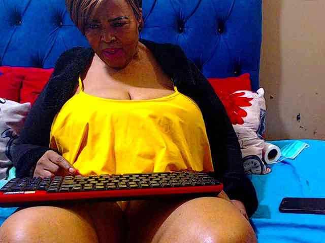 Ebonycandy10