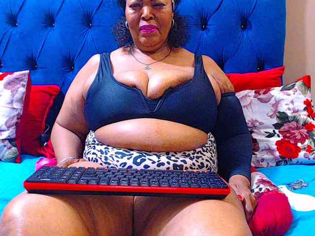 Ebonycandy10 webcam