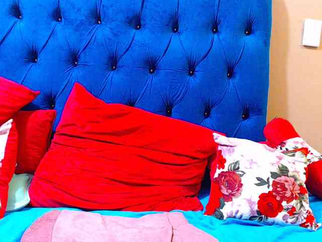 Ebonycandy10 webcam