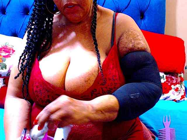 Ebonycandy10 webcam