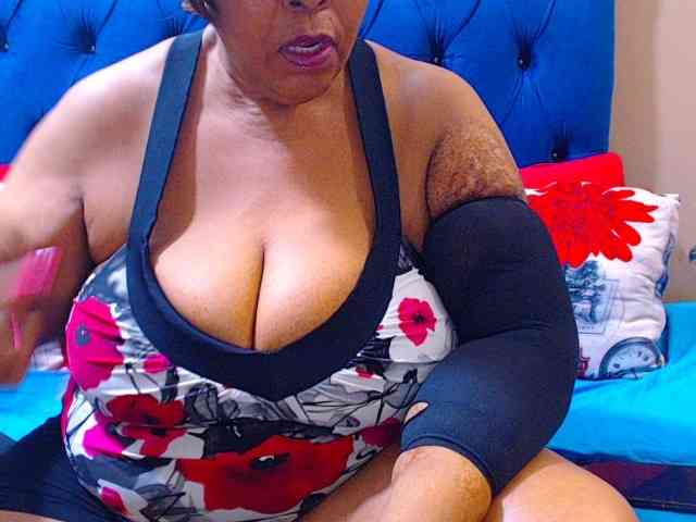 Ebonycandy10