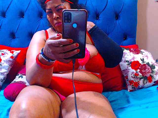 Ebonycandy10 webcam