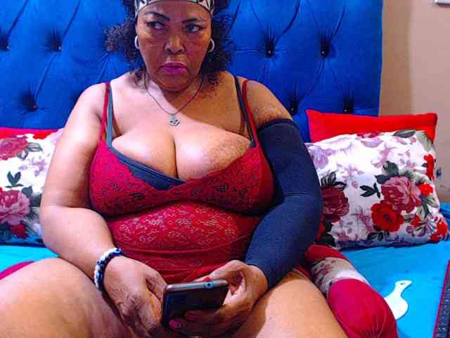Ebonycandy10 webcam