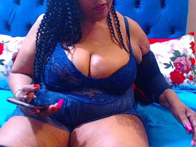Ebonycandy10 webcam
