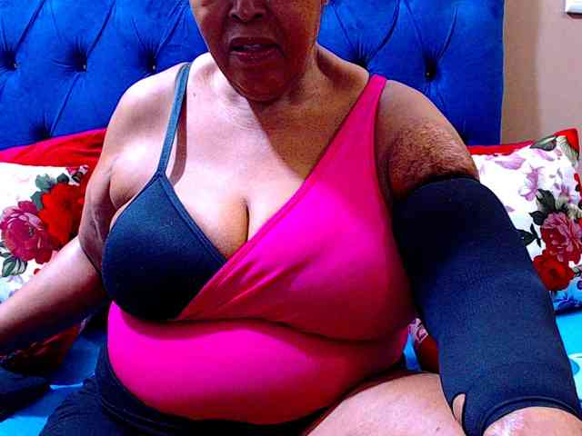Ebonycandy10 webcam