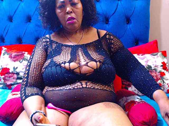 Ebonycandy10 webcam