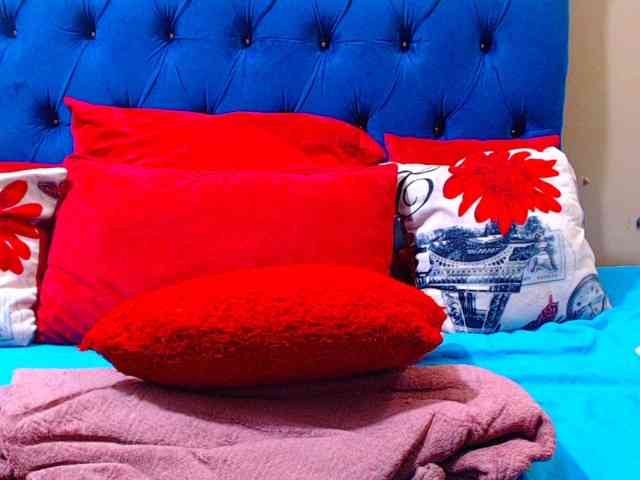 Ebonycandy10 webcam