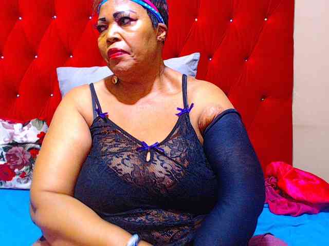 Ebonycandy10 Ebonycandy10