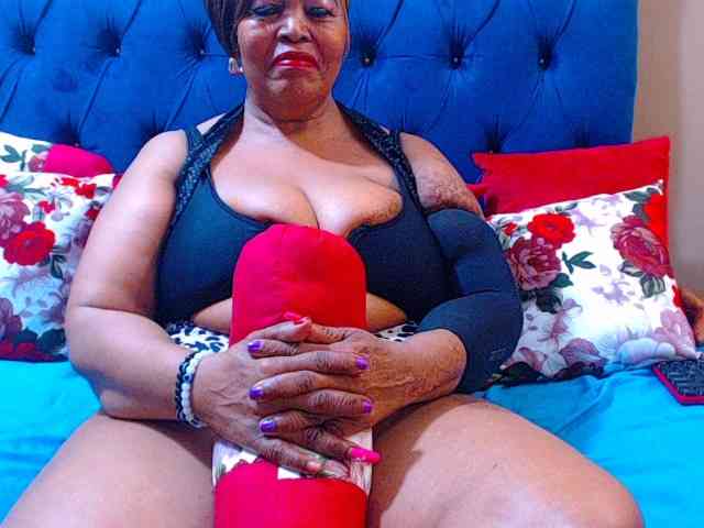 Ebonycandy10 webcam