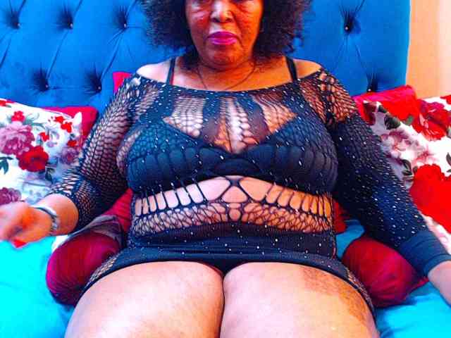 Ebonycandy10 webcam