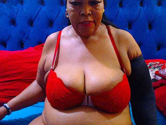 Ebonycandy10 Ebonycandy10