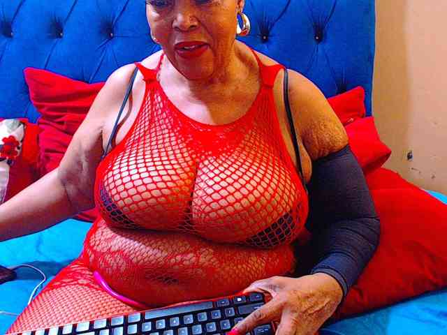 Ebonycandy10 webcam