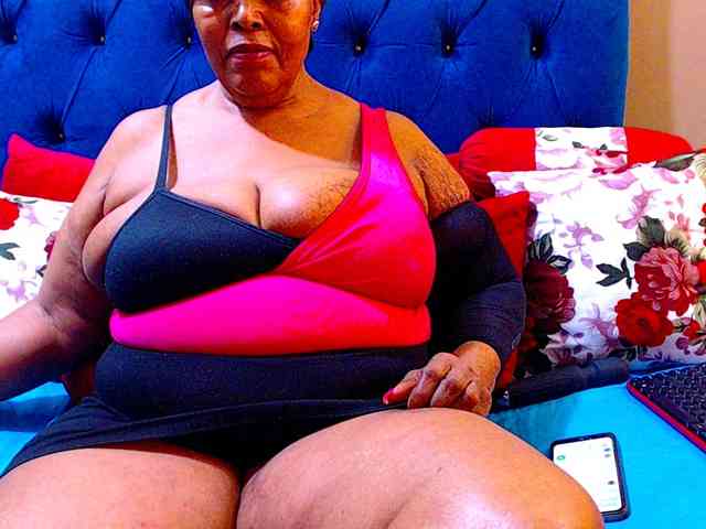 Ebonycandy10 webcam