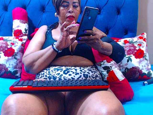 Ebonycandy10
