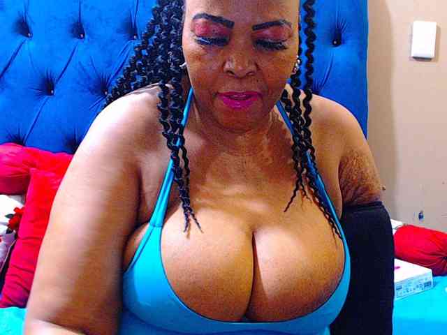 Ebonycandy10 webcam