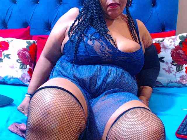 Ebonycandy10 webcam