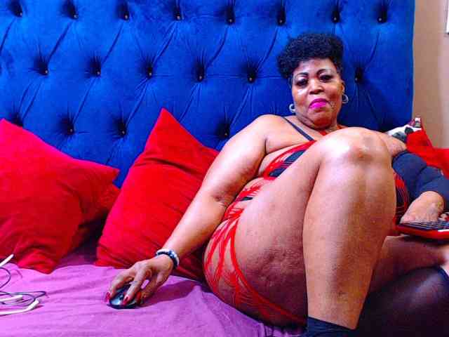 Ebonycandy10 webcam