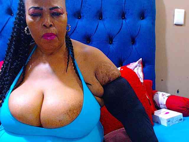Ebonycandy10