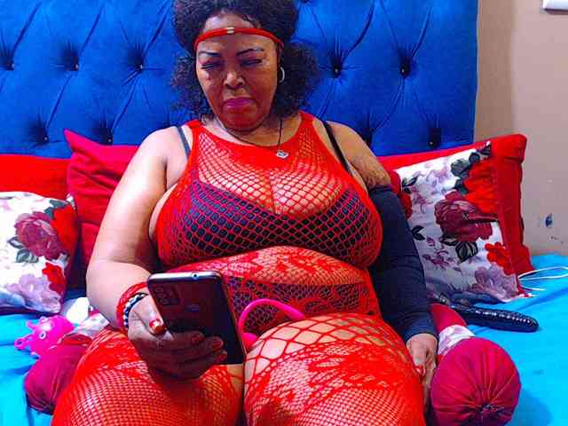 Ebonycandy10 webcam