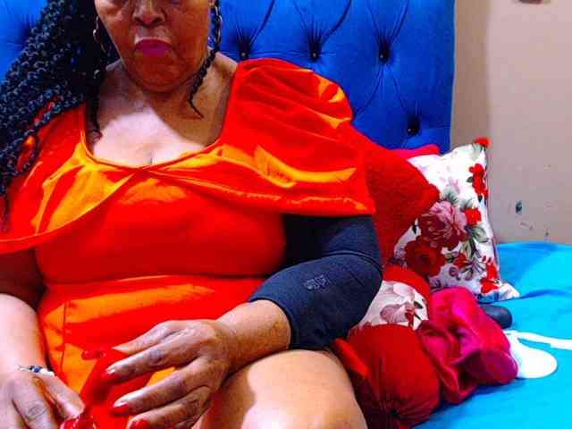 Ebonycandy10 webcam