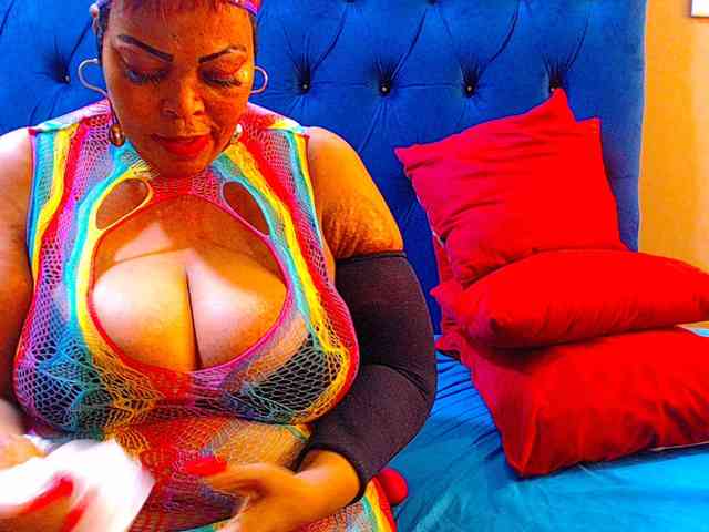 Ebonycandy10 webcam