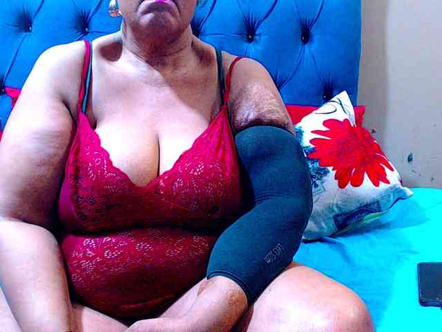 Ebonycandy10 webcam
