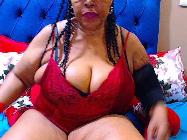 Ebonycandy10 webcam