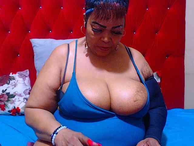 Ebonycandy10 Ebonycandy10