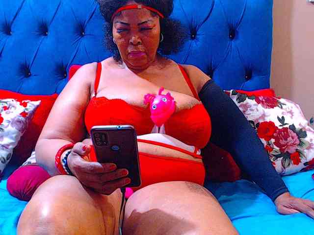 Ebonycandy10 webcam