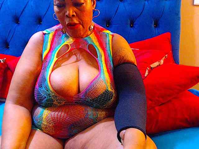 Ebonycandy10 webcam