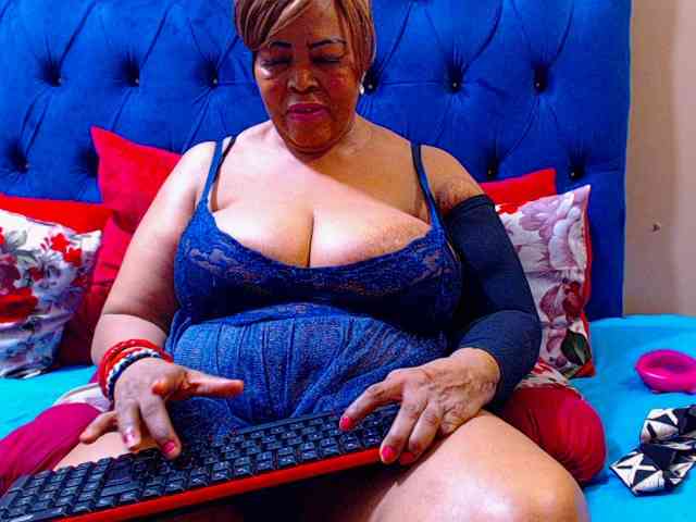 Ebonycandy10 Ebonycandy10