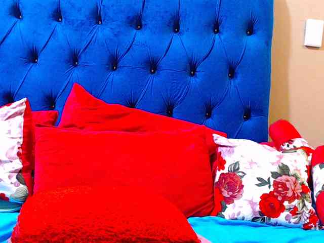 Ebonycandy10 webcam
