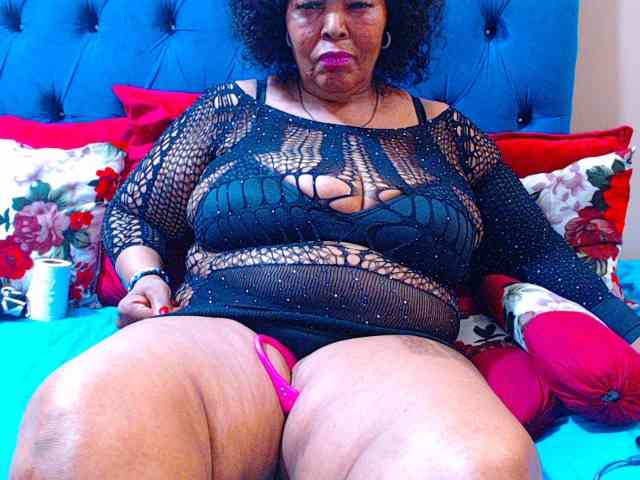 Ebonycandy10