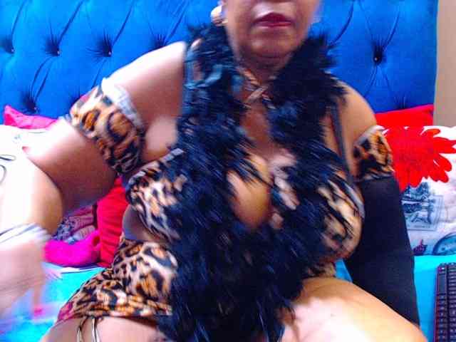 Ebonycandy10 webcam