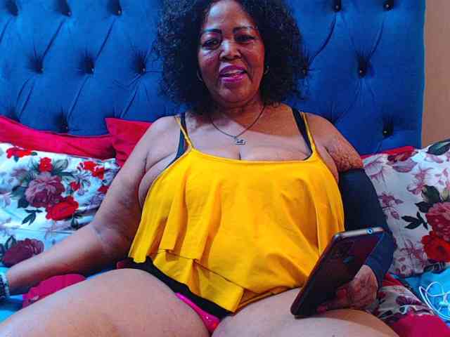 Ebonycandy10 webcam