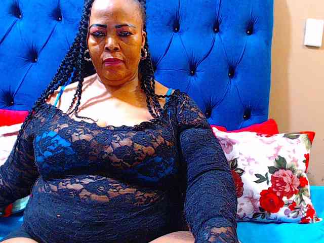 Ebonycandy10 webcam