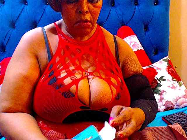 Ebonycandy10 webcam