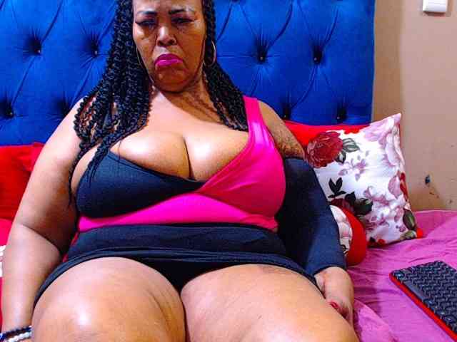Ebonycandy10 webcam