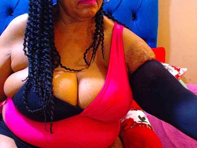 Ebonycandy10 webcam