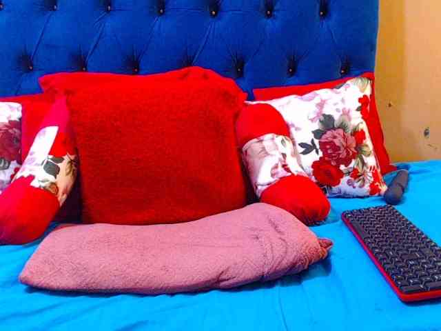 Ebonycandy10 webcam