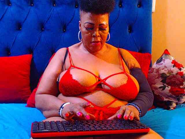 Ebonycandy10 webcam