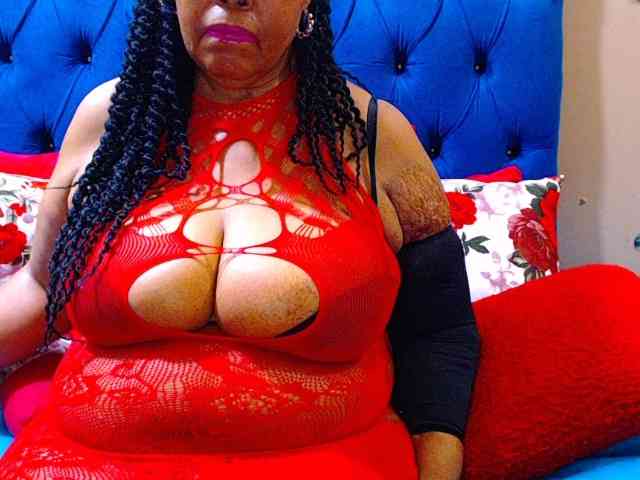 Ebonycandy10